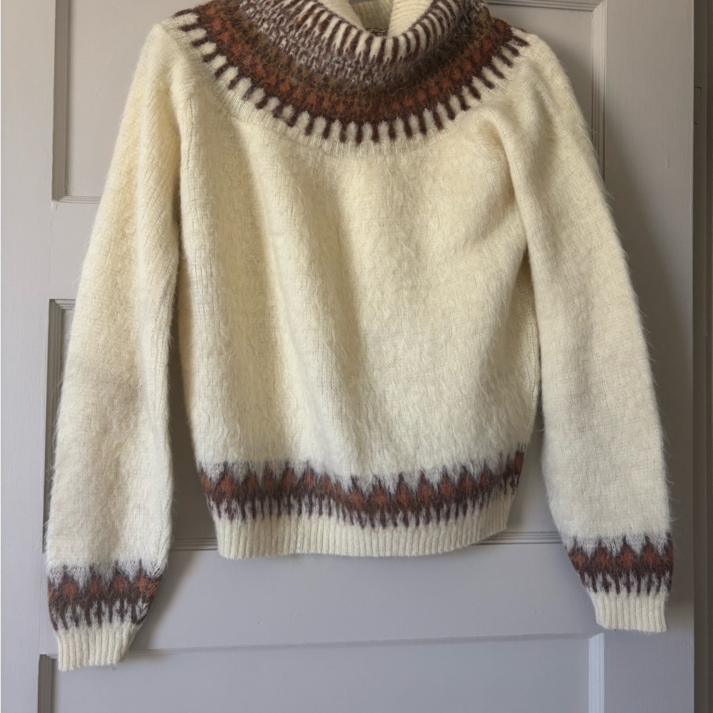 Sears Cream and Brown Crew Neck Sweater with Classic Design